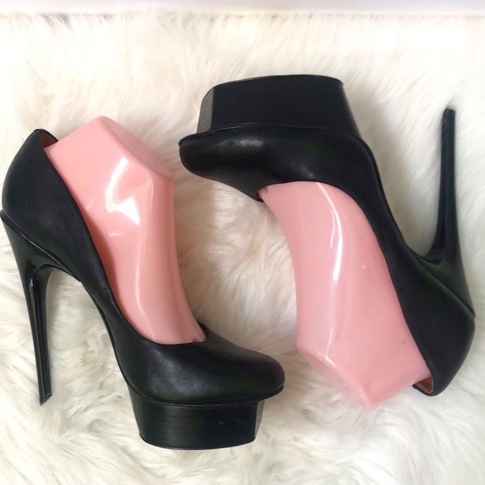L.A.M.B Genuine Black Leather Sky High Platform Pump Shoes Women's